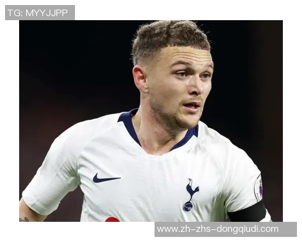 曼联铁卫卧推130公斤展现强大实力球迷期待他提前复出重返赛场